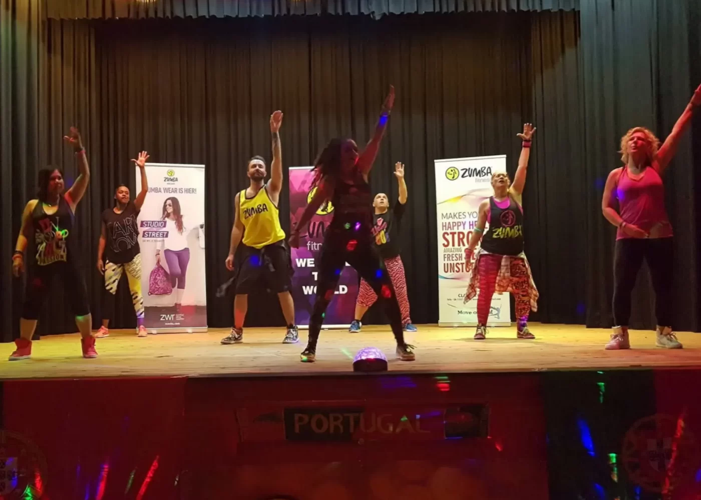 Picsart_25-06-21_18-25-55-657